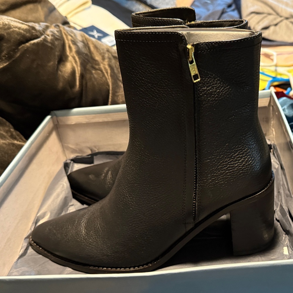 Seychelles Black Ankle Booties